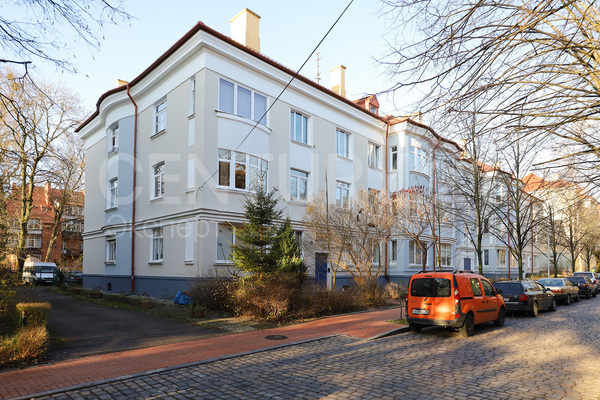 Продам двухкомнатную (2-комн.) квартиру, Красная ул, 15 , Калининград г