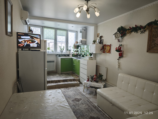 Продам однокомнатную (1-комн.) квартиру, Астраханская ул, 76, Анапа г