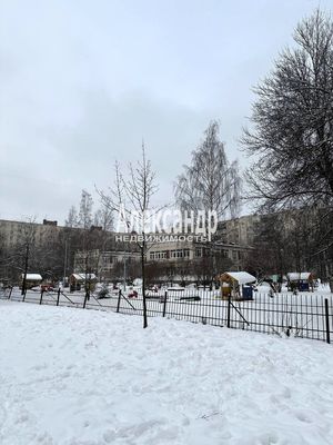 Продам трехкомнатную (3-комн.) квартиру, Ярослава Гашека ул, д. 13 корп. 3, Санкт-Петербург г