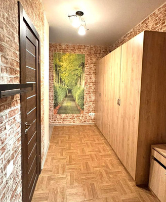 Продам двухкомнатную (2-комн.) квартиру, Семейная ул, 3, Никитское с