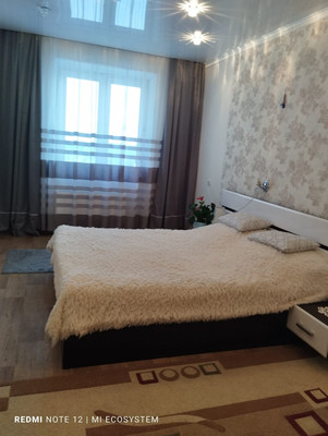 Продам двухкомнатную (2-комн.) квартиру, Сергея Буландо ул, 11, Южноуральск г