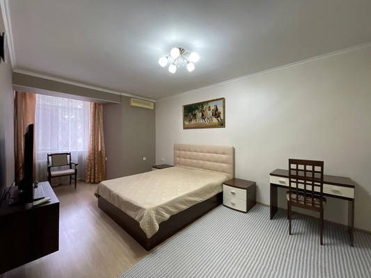 Продам однокомнатную (1-комн.) квартиру, Самбурова ул, 258, Анапа г