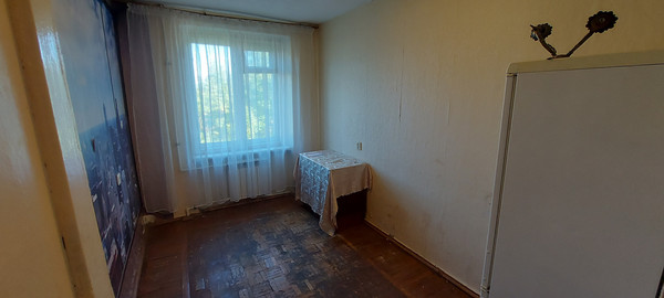 Продам трехкомнатную (3-комн.) квартиру, Варвары Петровой ул, 8А, Понтонный п