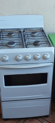 Продам трехкомнатную (3-комн.) квартиру, Варвары Петровой ул, 8А, Понтонный п