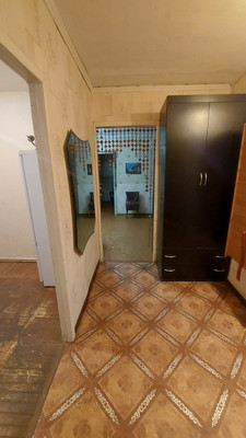 Продам трехкомнатную (3-комн.) квартиру, Варвары Петровой ул, 8А, Понтонный п