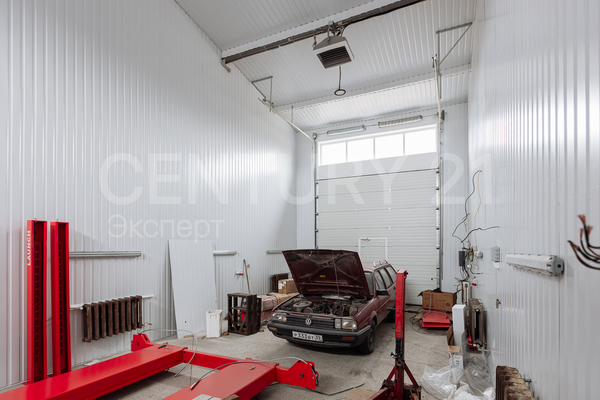 Продам коммерческое помещение 463 м2, Аллея смелых ул, 121 , Калининград г