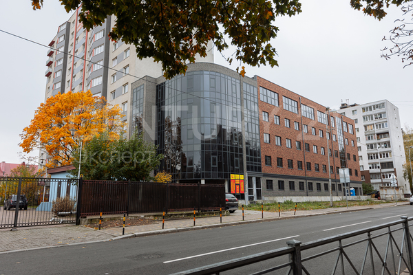Продам коммерческое помещение 54,6 м2, Б.Хмельницкого ул, 50 , Калининград г