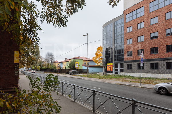Продам коммерческое помещение 54,6 м2, Б.Хмельницкого ул, 50 , Калининград г
