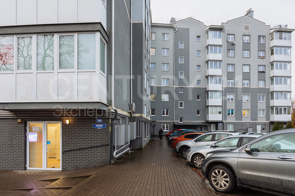 Продам коммерческое помещение 83,1 м2, Победы пр-кт, 70Б , Калининград г