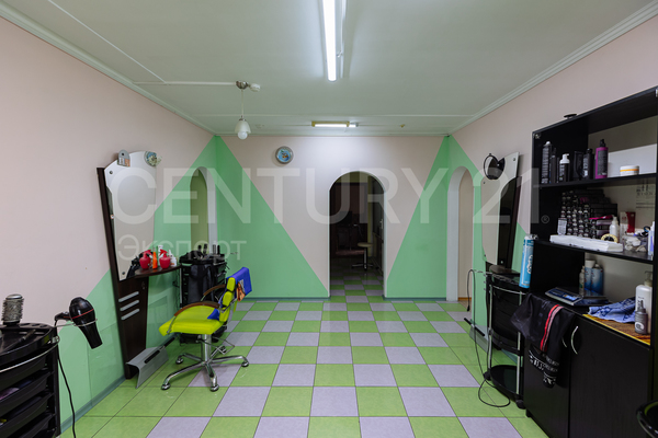 Продам коммерческое помещение 102 м2, У.Громовой ул, 123 , Калининград г