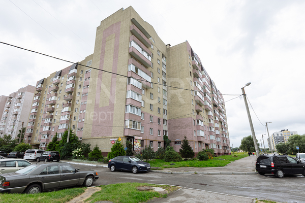 Продам коммерческое помещение 102 м2, У.Громовой ул, 123 , Калининград г