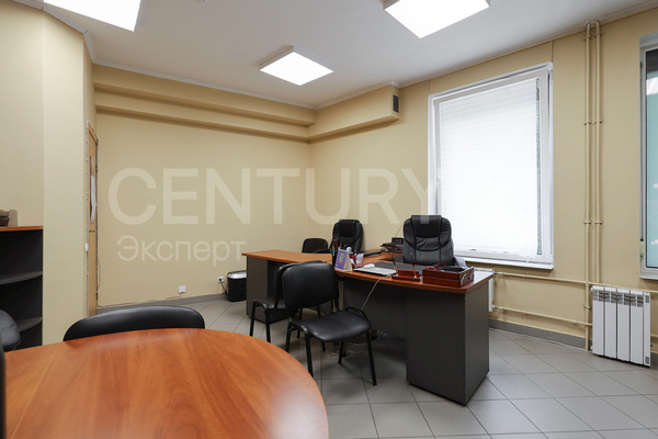 Продам коммерческое помещение 64 м2, Советский пр-кт, 21А , Калининград г