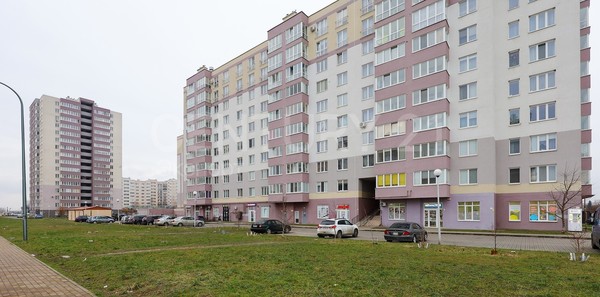 Продам коммерческое помещение 100,9 м2, В.Денисова ул, 18 , Калининград г