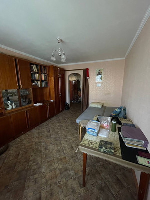 Продам трехкомнатную (3-комн.) квартиру, Курчатова пр-кт, 23, Волгодонск г