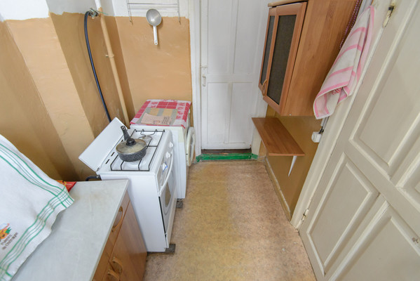 Продам двухкомнатную (2-комн.) квартиру, Ворошиловский пр-кт, 10а, Ростов-на-Дону г