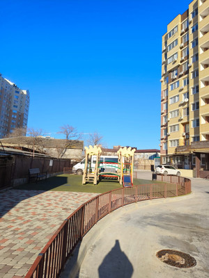 Продам двухкомнатную (2-комн.) квартиру, Промышленная ул, 11кв, Анапа г
