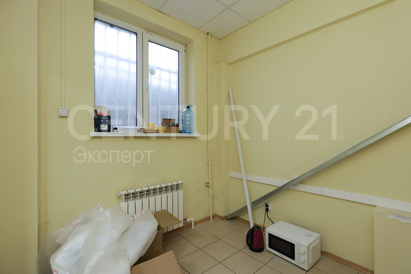 Продам коммерческое помещение 84,1 м2, Дрожжевая ул, 16 , Калининград г