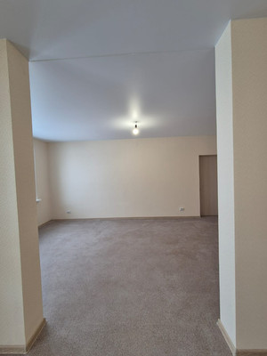 Продам двухкомнатную (2-комн.) квартиру, А.Матросова ул, 15к14, Троицкое с