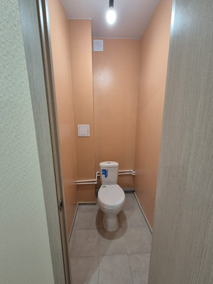 Продам двухкомнатную (2-комн.) квартиру, А.Матросова ул, 15к14, Троицкое с