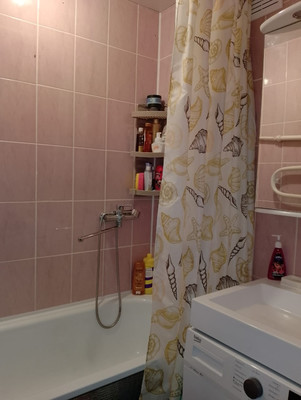 Продам двухкомнатную (2-комн.) квартиру, Панина ул, 17, Иваново г