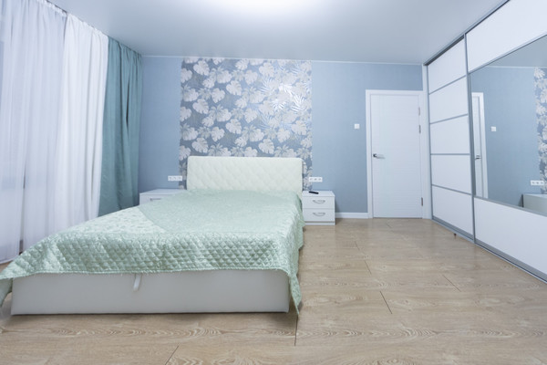 Продам трехкомнатную (3-комн.) квартиру, Новикова ул, 20, Наро-Фоминск г