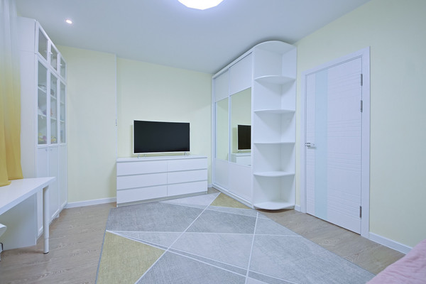 Продам трехкомнатную (3-комн.) квартиру, Новикова ул, 20, Наро-Фоминск г