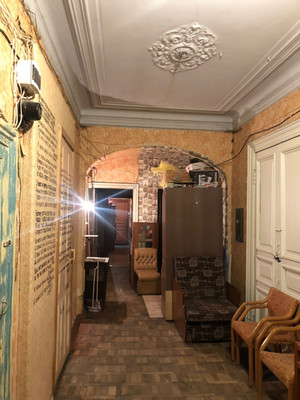 Продам комнату в 9-комн. квартире, Колокольная ул, 11, Санкт-Петербург г
