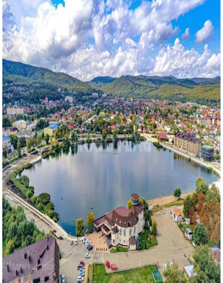 Продам трехкомнатную (3-комн.) квартиру, Кириченко ул, 18а, Горячий Ключ г