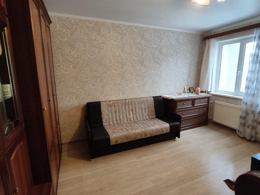 Продам двухкомнатную (2-комн.) квартиру, Малая Карпатская ул, 9к1, Санкт-Петербург г