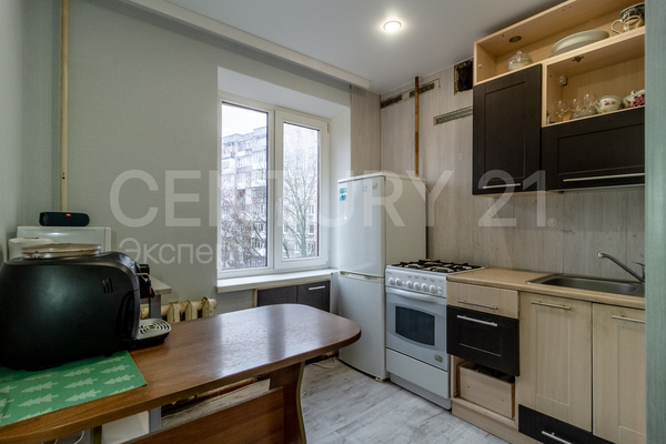 Продам двухкомнатную (2-комн.) квартиру, Московский пр-кт, 92 , Калининград г