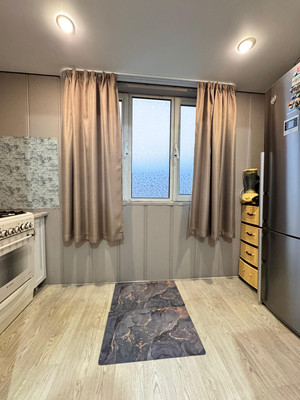 Продам трехкомнатную (3-комн.) квартиру, Байсултанова ул, 21, Нальчик г