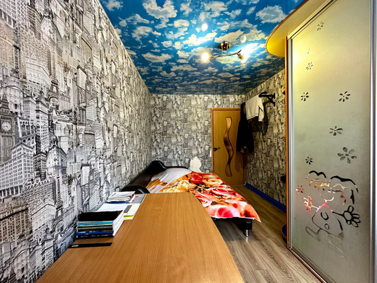 Продам трехкомнатную (3-комн.) квартиру, Пугачева ул, 14Б, Киров г