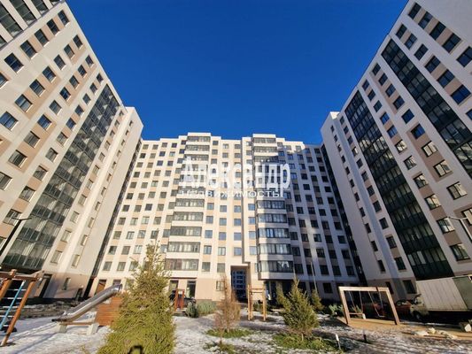 Продам однокомнатную (1-комн.) квартиру, Строителей пр-кт, 1к1, Кудрово г