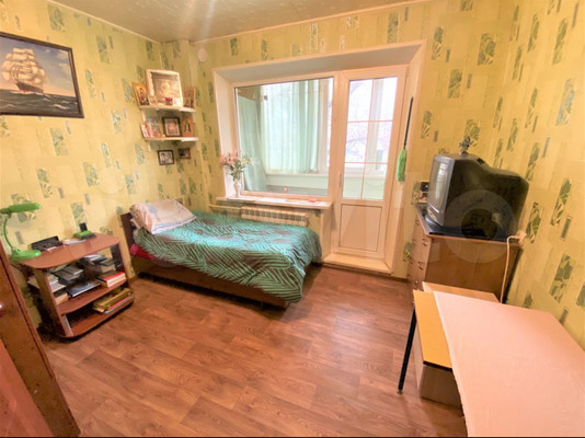 Продам многокомнатную квартиру, Черникова ул, 31, Волгодонск г