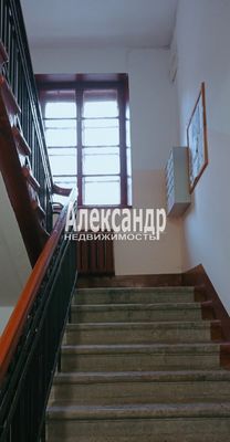 Продам трехкомнатную (3-комн.) квартиру, Саратовская ул, 29, Санкт-Петербург г