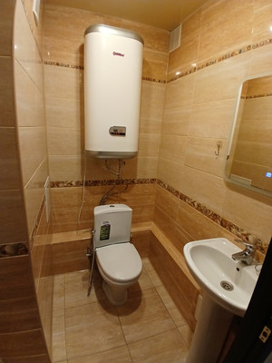 Продам трехкомнатную (3-комн.) квартиру, Азина ул, 17, Киров г