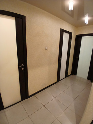 Продам трехкомнатную (3-комн.) квартиру, Азина ул, 17, Киров г