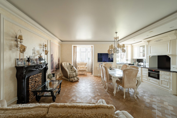 Продам многокомнатную квартиру, Давыдковская ул, 3, Москва г