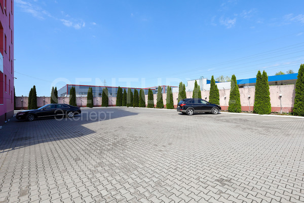 Продам коммерческое помещение 2 651,9 м2, Большая Окружная ул, 3А , Калининград г