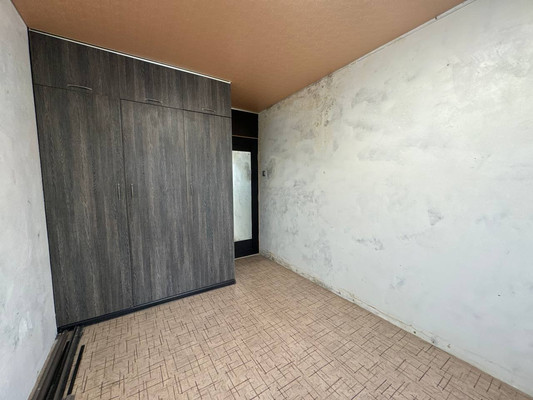 Продам трехкомнатную (3-комн.) квартиру, Интернациональный пр-кт, 29к2, Комсомольск-на-Амуре г