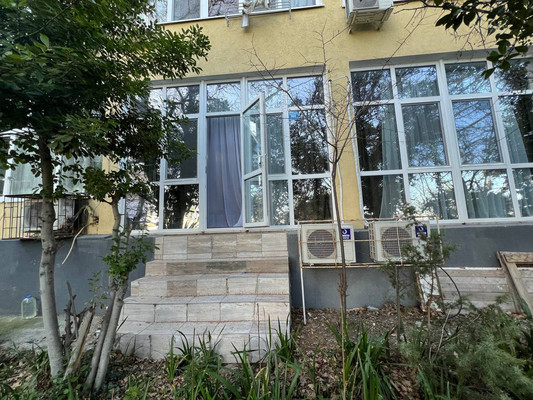 Продам двухкомнатную (2-комн.) квартиру, Парковый спуск, 11, Кореиз пгт