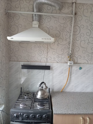 Продам двухкомнатную (2-комн.) квартиру, М.Горького ул, 77/1, Волгодонск г