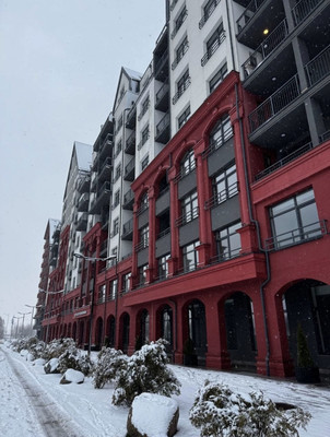 Продам трехкомнатную (3-комн.) квартиру, Молодой гвардии ул, 34, Калининград г