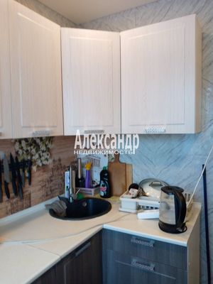 Продам трехкомнатную (3-комн.) квартиру, 1, Торосово д
