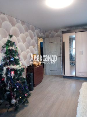 Продам трехкомнатную (3-комн.) квартиру, 1, Торосово д