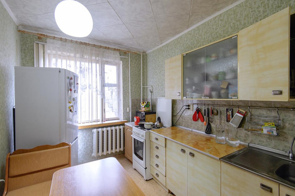 Продам двухкомнатную (2-комн.) квартиру, Зорге ул, 54, Ростов-на-Дону г