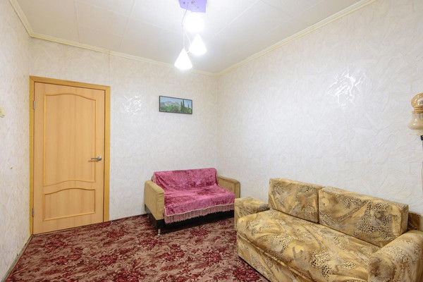 Продам двухкомнатную (2-комн.) квартиру, Зорге ул, 54, Ростов-на-Дону г