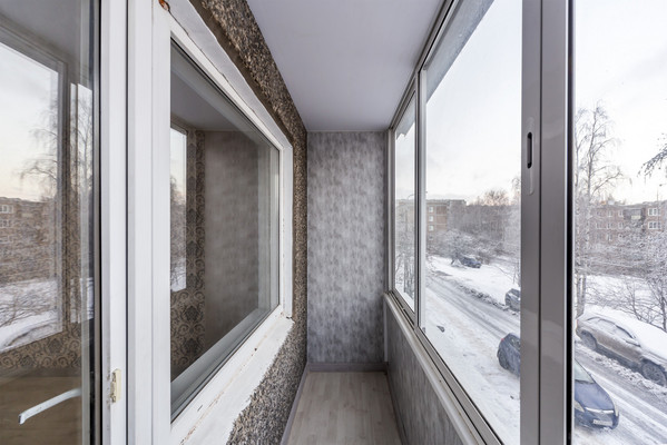 Продам трехкомнатную (3-комн.) квартиру, Петрова (Ключевая р-н) ул, 5, Петрозаводск г