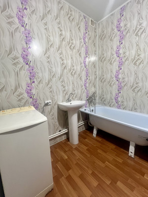 Продам двухкомнатную (2-комн.) квартиру, Шахтерская ул, 10, Кораблино г