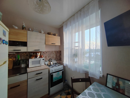 Продам однокомнатную (1-комн.) квартиру, Свердлова ул, 13, Нижний Тагил г